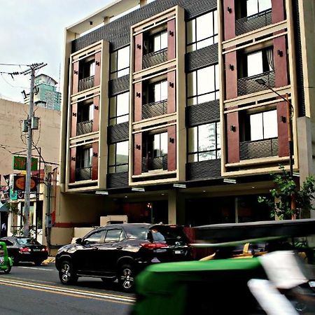 Urban Hostel Pasig City Екстер'єр фото