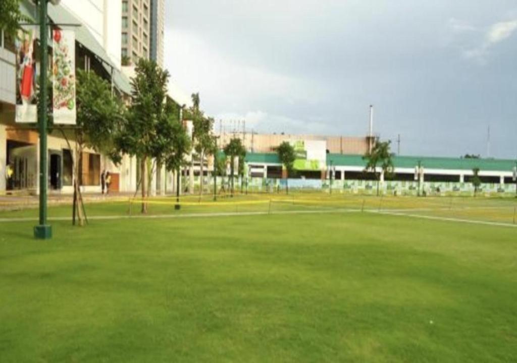 Urban Hostel Pasig City Екстер'єр фото